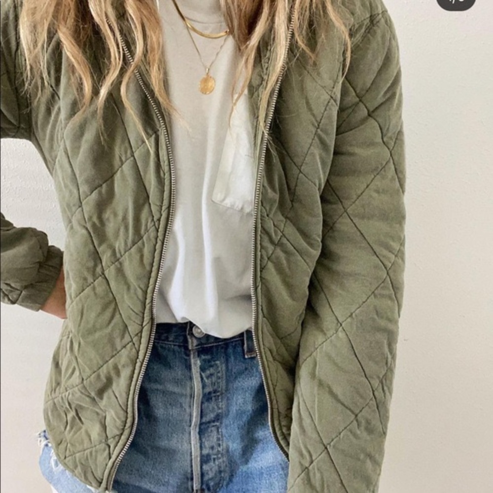 Wild Fable Target Green Quilted Zip Up Jacket. Size XS